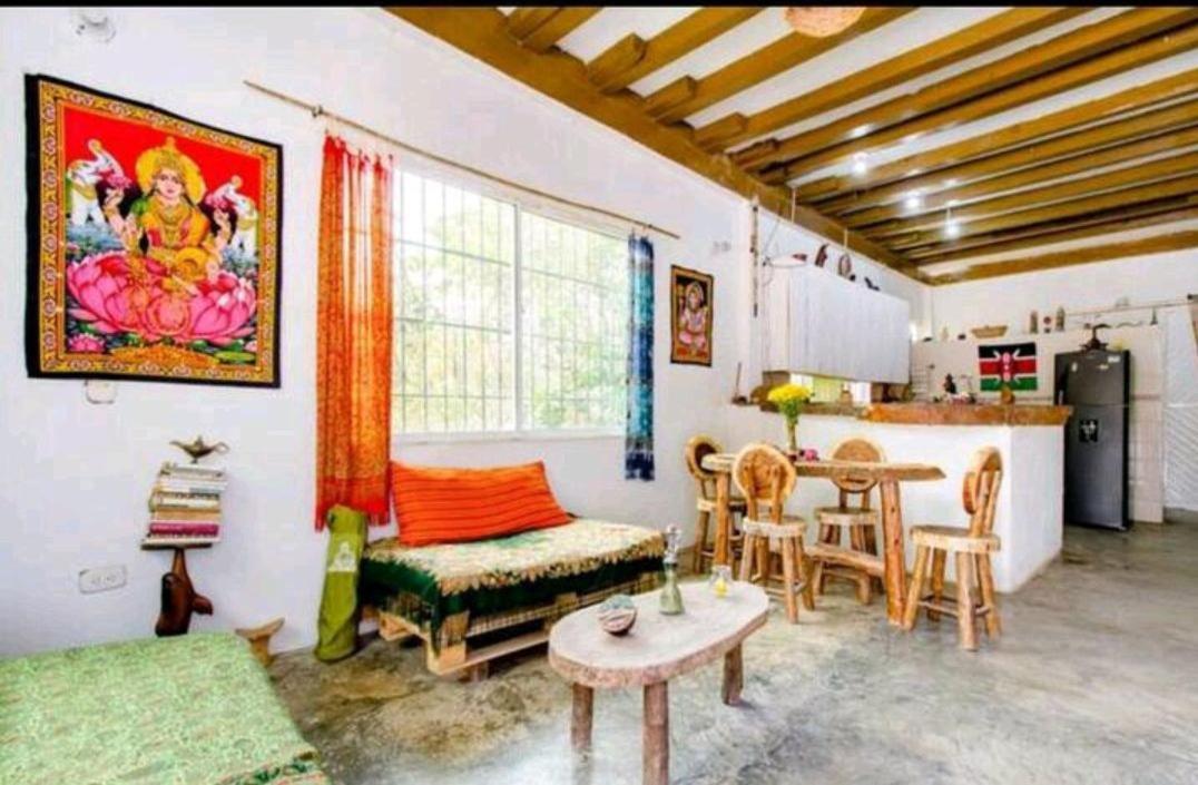 Casa Lily Flower Playa Dormida Exterior photo